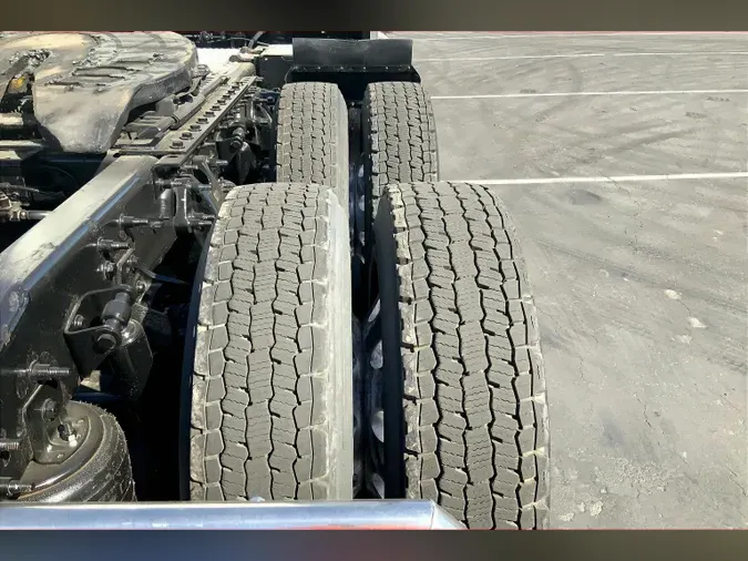 2021 INT LT625 6x4