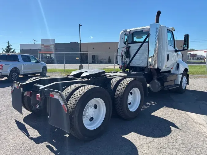 2020 NAVISTAR INTERNATIONAL LT625 DAYCAB T/A90c5bf1325fa2b07afa161cc0a558976