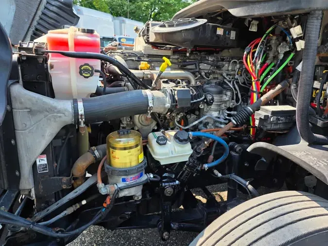 2019 FREIGHTLINER CASCADIA 125