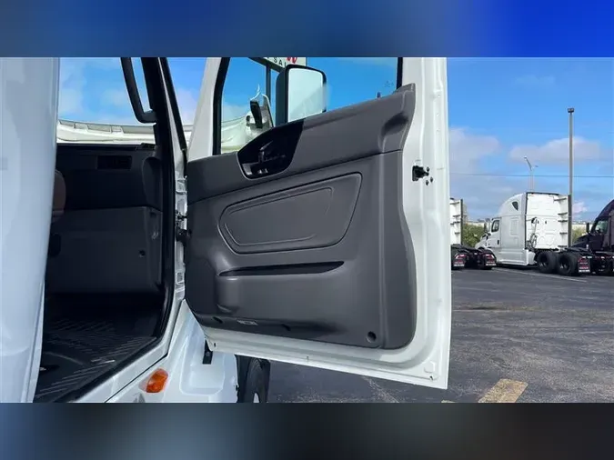 2022 INTERNATIONAL LT625