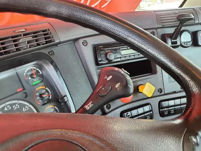 2017 FREIGHTLINER CASCADIA 125