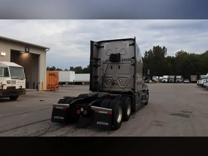 2023 Freightliner Cascadia 12690cd5317df95bb1d75f56d98c8878f07