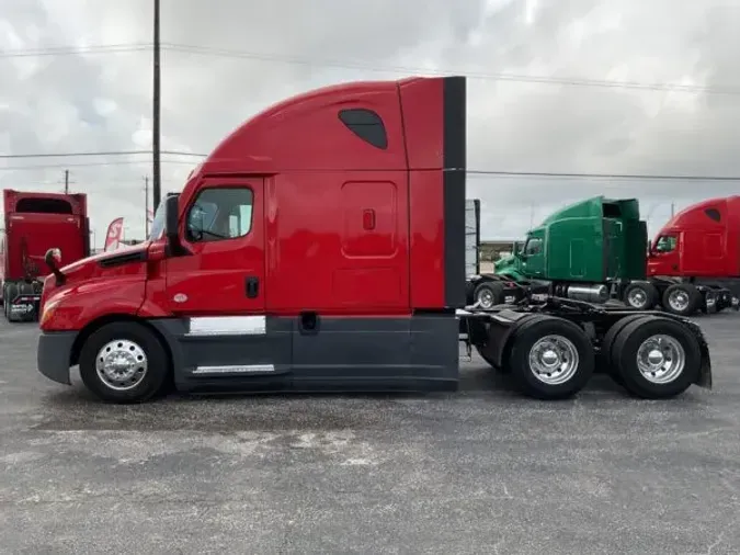 2020 Freightliner Cascadia