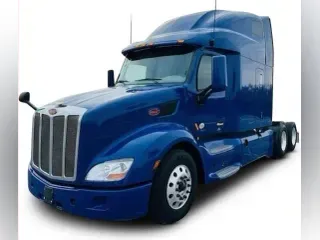 2022 Peterbilt 579