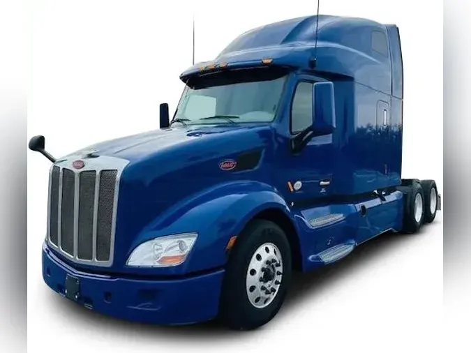 2022 Peterbilt 57990d5bfb733358af8d777e7f19605916a