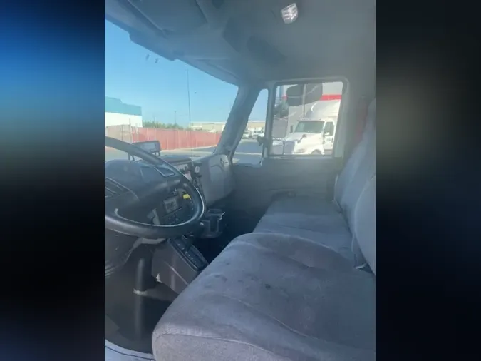2019 NAVISTAR INTERNATIONAL 4300