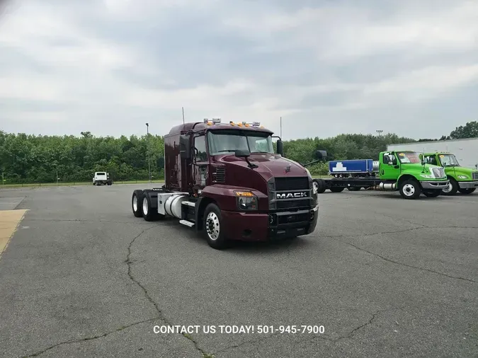 2020 MACK TRUCKS, INC. ANTHEM 64T