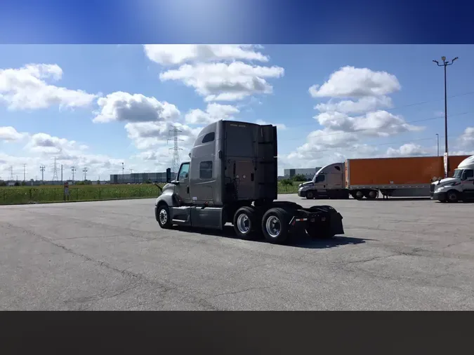 2022 International LT