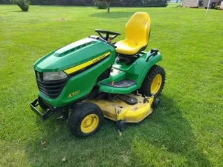2015 John Deere X590
