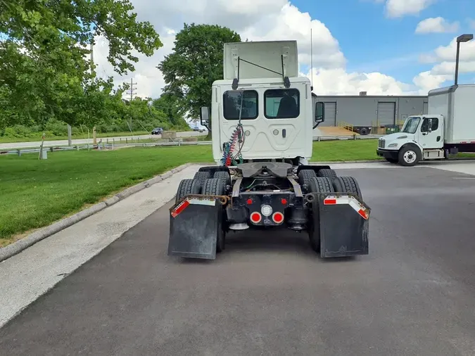 2018 FREIGHTLINER CASCADIA 125