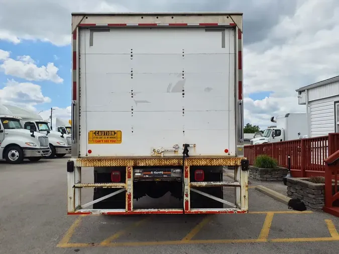 2019 FREIGHTLINER M2 106
