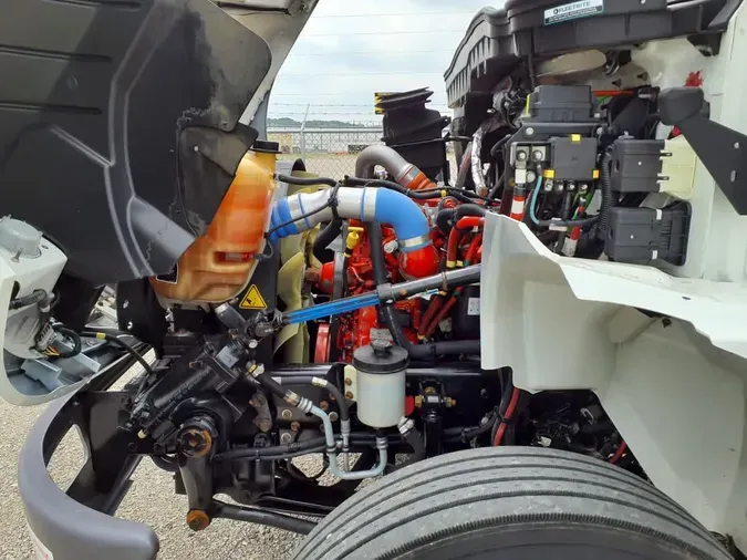2019 NAVISTAR INTERNATIONAL 4300