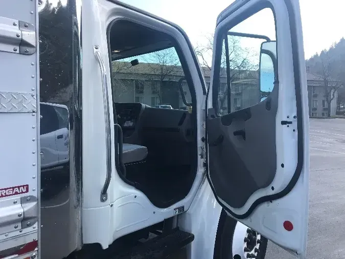 2019 Freightliner M2