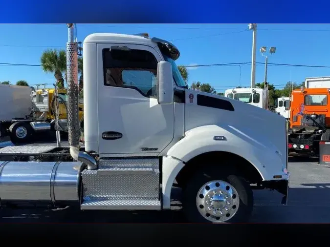 2015 Kenworth T880