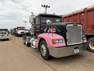 1997 FREIGHTLINER FLD120