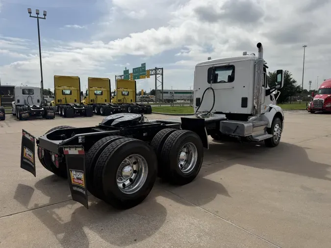 2020 Peterbilt 57990e5092ca1f5ba75baf14f772fca17de