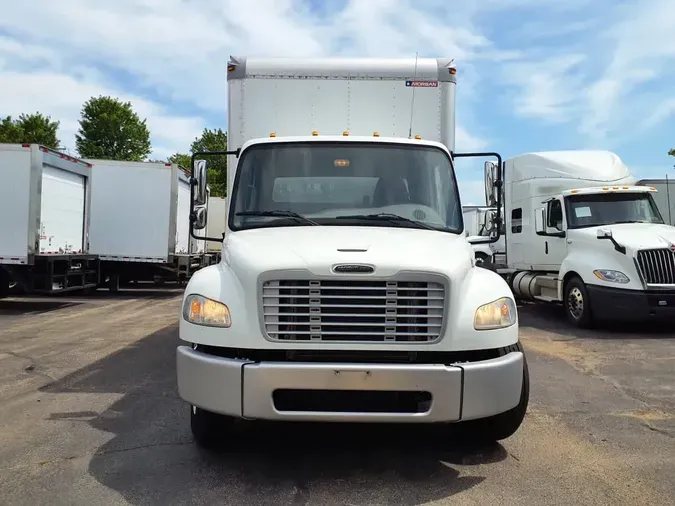 2018 FREIGHTLINER M2 106