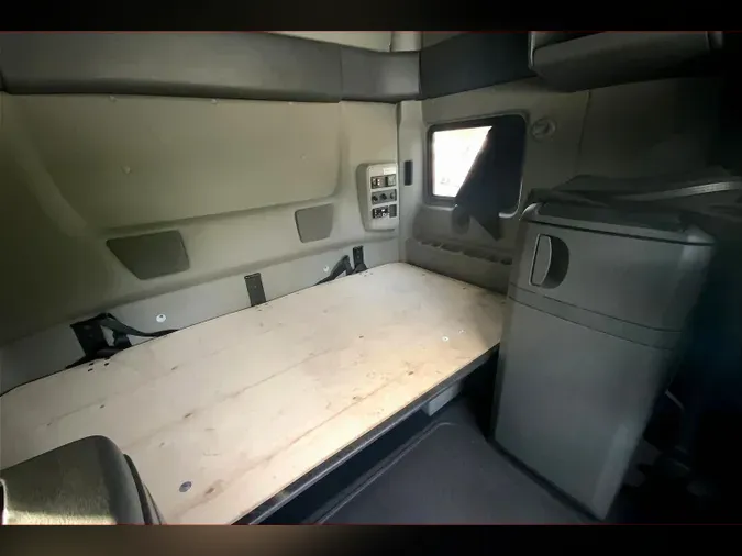 2023 INT LT625 6x490e8e649d20db8b58c3f0f623a82a75e