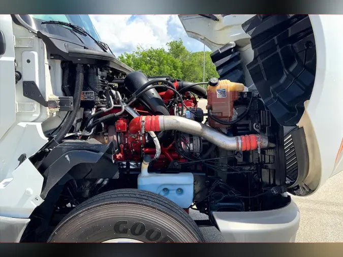 2022 INT LT625 6x4