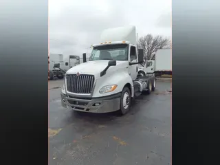 2019 NAVISTAR INTERNATIONAL LT625 DAYCAB T/A