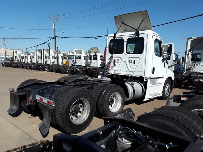 2022 FREIGHTLINER/MERCEDES NEW CASCADIA PX12664