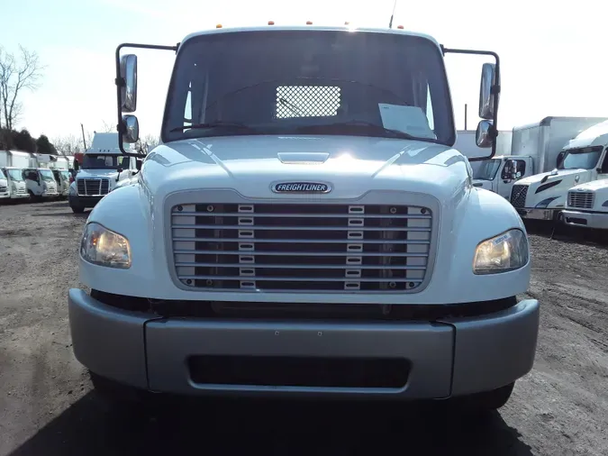 2019 FREIGHTLINER/MERCEDES M2 106