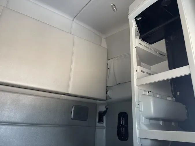 2020 Kenworth T680