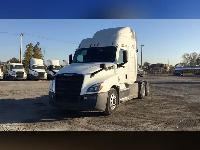 2022 Freightliner Cascadia 12690f9ddb35708db71e4f4213b4a6524ef