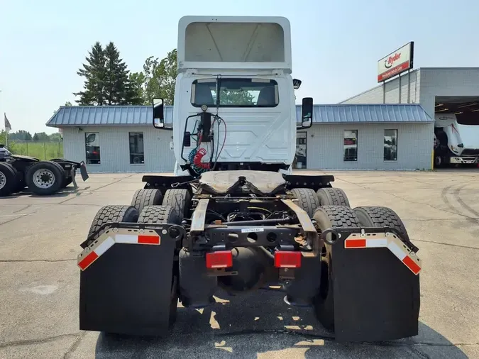 2018 NAVISTAR INTERNATIONAL LT625 DAYCAB T/A