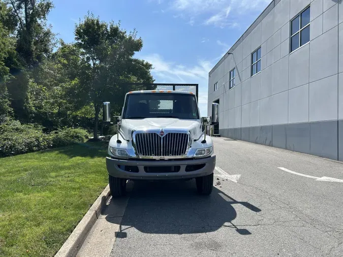 2020 International MV607