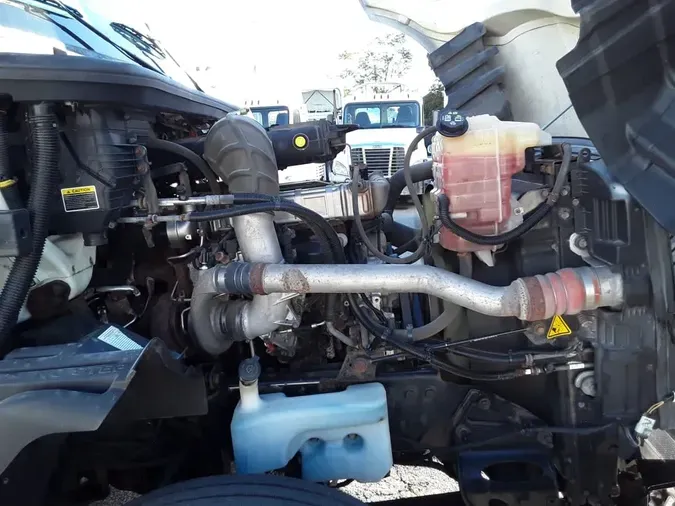 2019 NAVISTAR INTERNATIONAL LT625 DAYCAB T/A