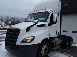 2020 FREIGHTLINER/MERCEDES NEW CASCADIA 116