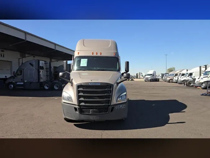2025 Freightliner Cascadia 1269107c11f102eac95cbc3715794376bf0