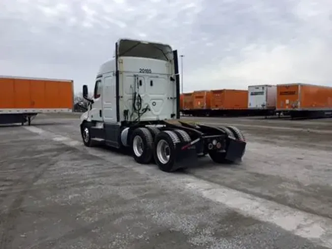 2020 Freightliner Cascadia