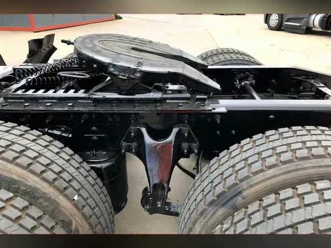 2021 INT LT625 6x4