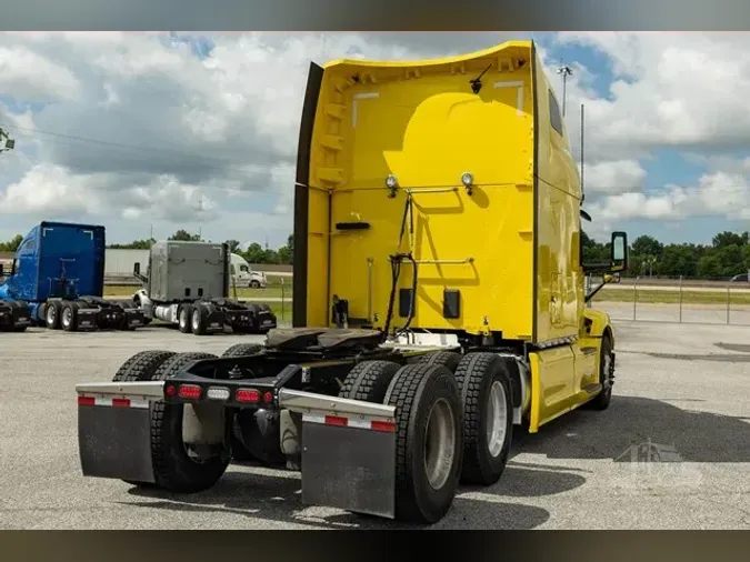 2022 PETERBILT 579