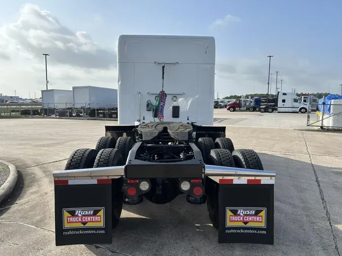 2020 Peterbilt 567