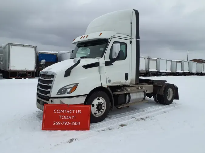 2019 FREIGHTLINER/MERCEDES NEW CASCADIA 116910d33f7ec18b43c885d938ceac6f871