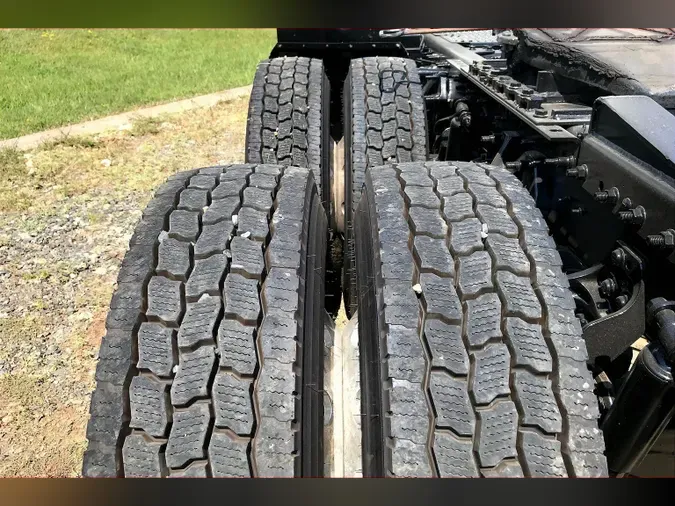 2021 INT LT625 6x4