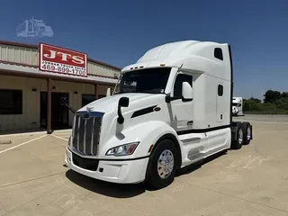 2023 PETERBILT 579