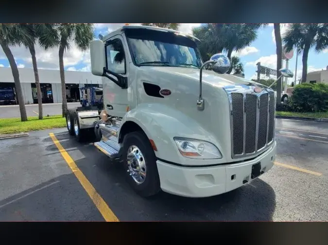 2020 Peterbilt 579