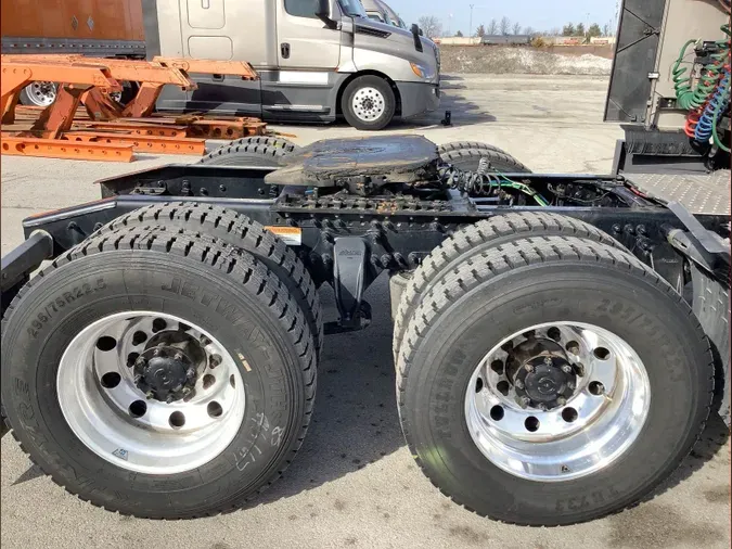 2023 Freightliner Cascadia