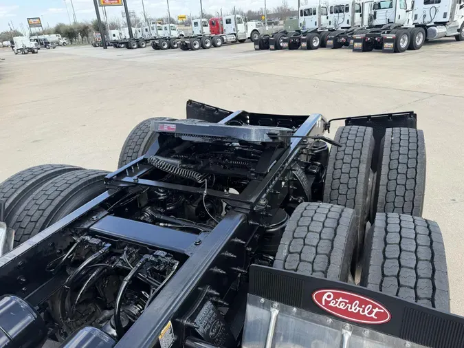 2020 Peterbilt 567911abbce13aaaf5ae56ee32a1b9bf75e