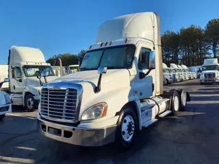 2015 FREIGHTLINER/MERCEDES CASCADIA 125