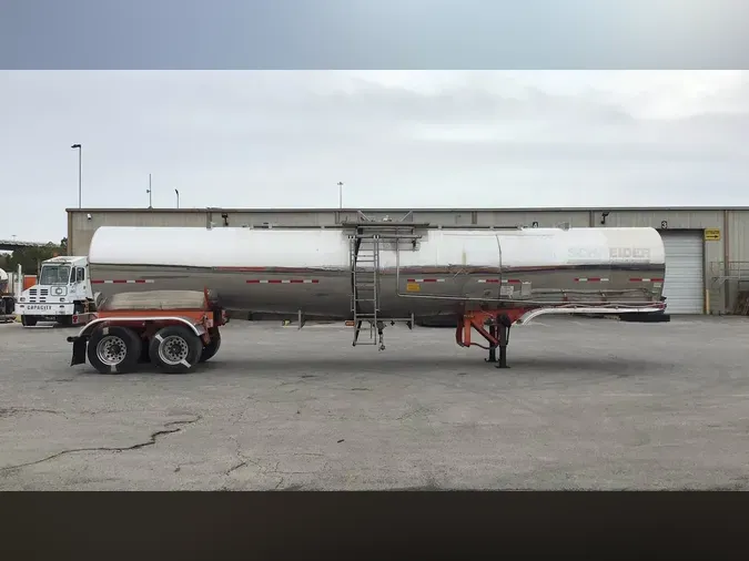 1995 STE 911b6c626bbefe7001b51dd471637f03