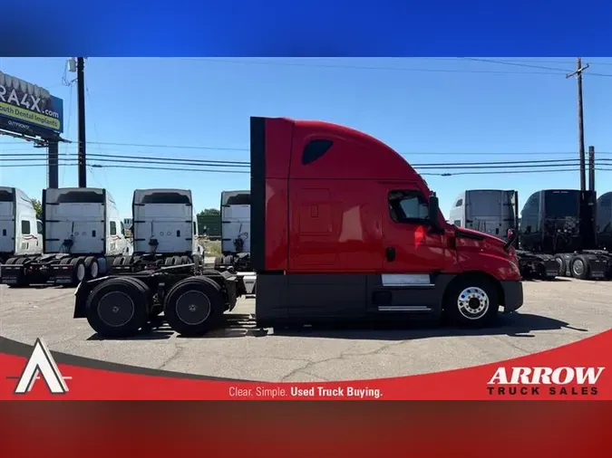 2022 FREIGHTLINER CA126