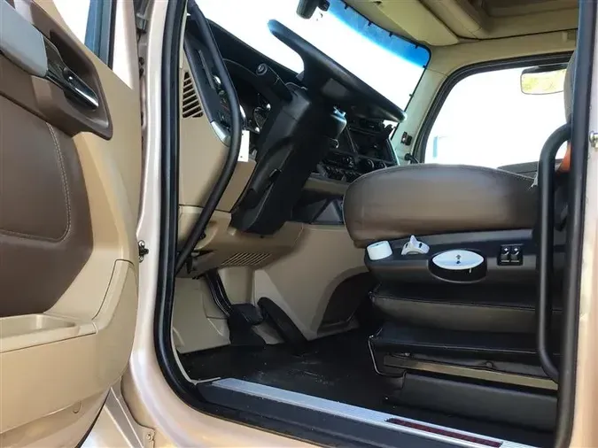 2021 KENWORTH T6809120378915ca99c8b82434434a5688b6