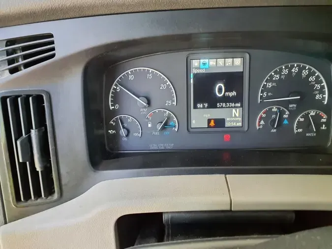 2019 FREIGHTLINER NEW CASCADIA PX12664