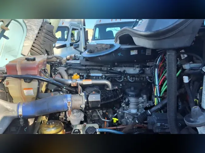 2020 FREIGHTLINER/MERCEDES CASCADIA 125