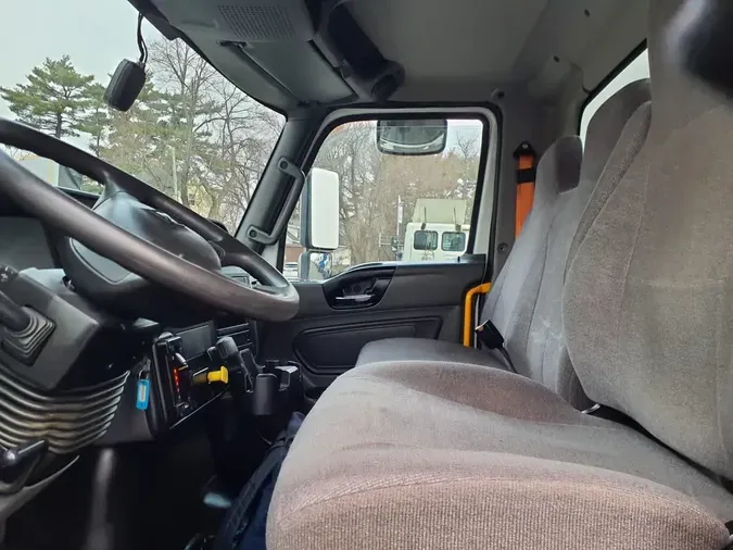 2023 NAVISTAR INTERNATIONAL MV607 (4X2)